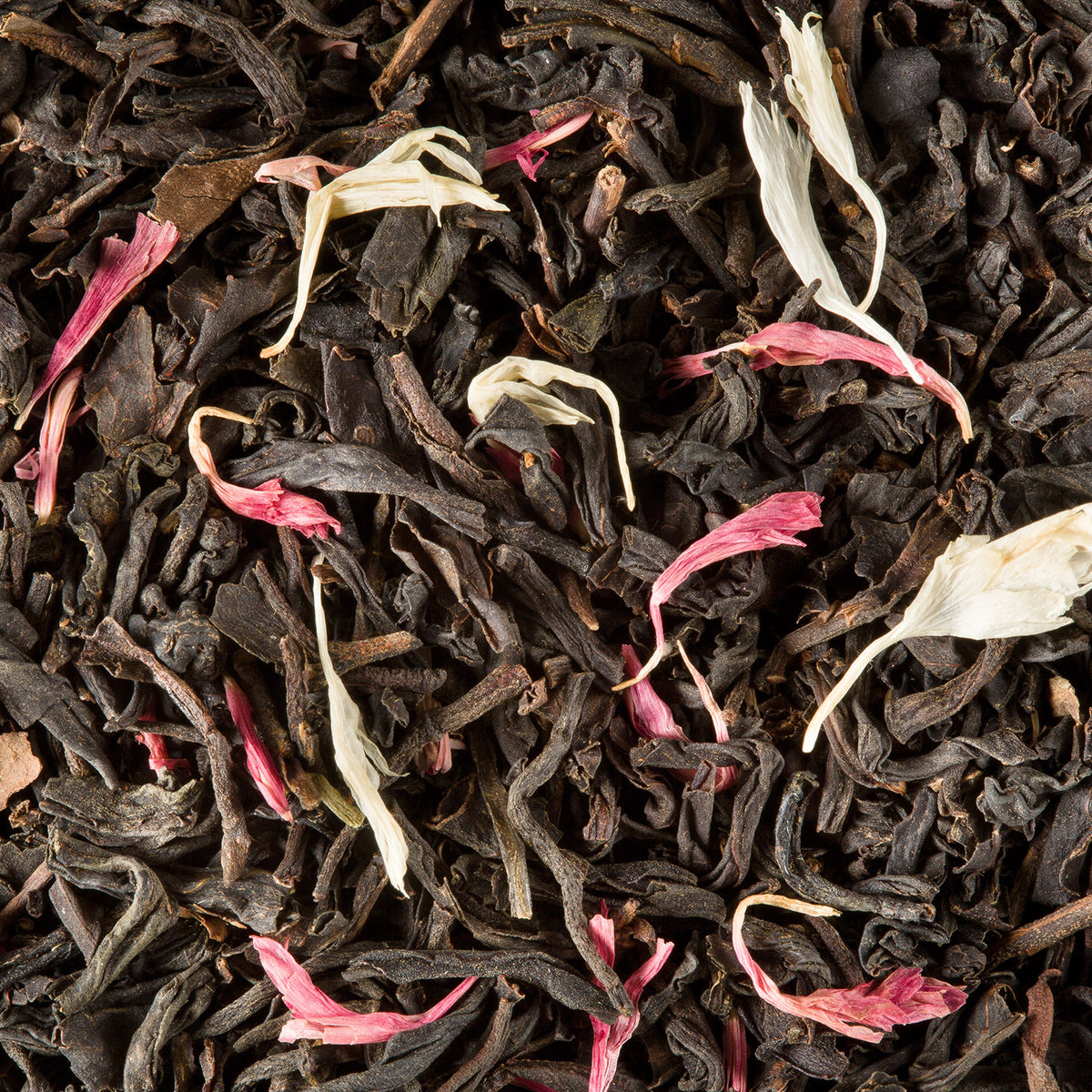 Close-up of Noël À Paris loose-leaf tea by Dammann Frères