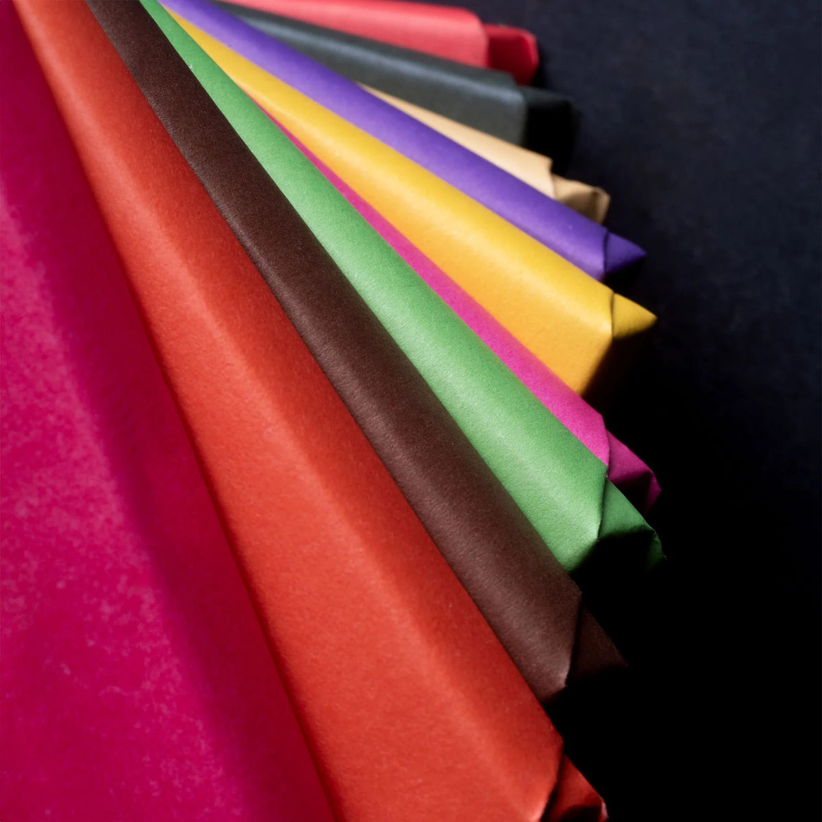 Pyramide des Tropiques de François Pralus : les papiers de couleur des dix origines