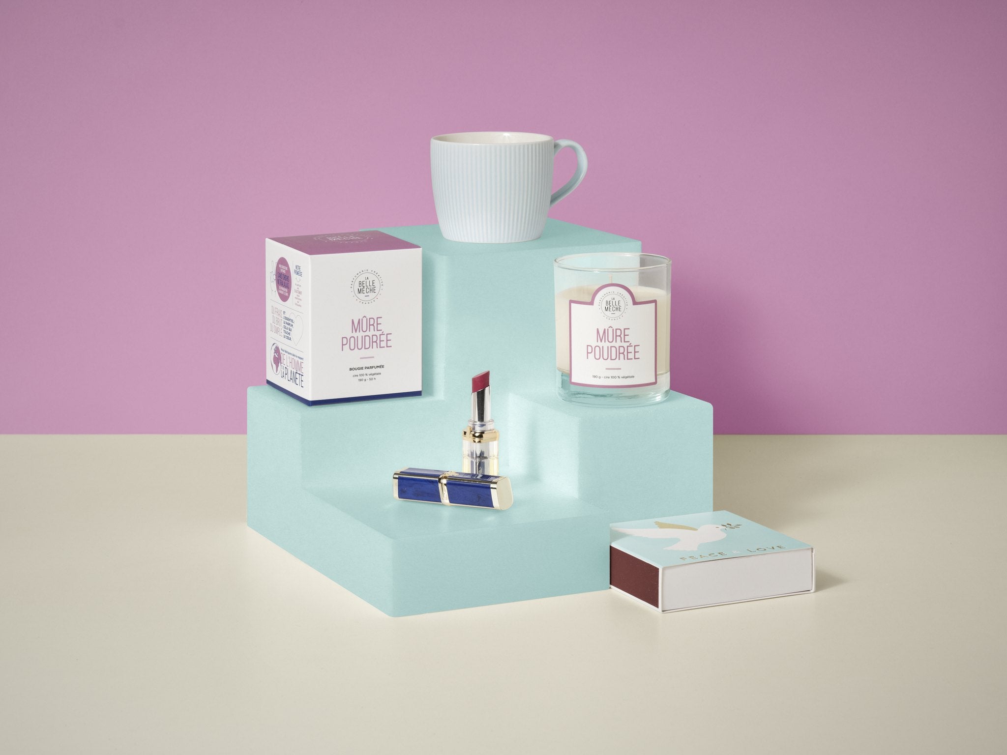 La Belle Mèche Blackberry Musk scented candle and its box