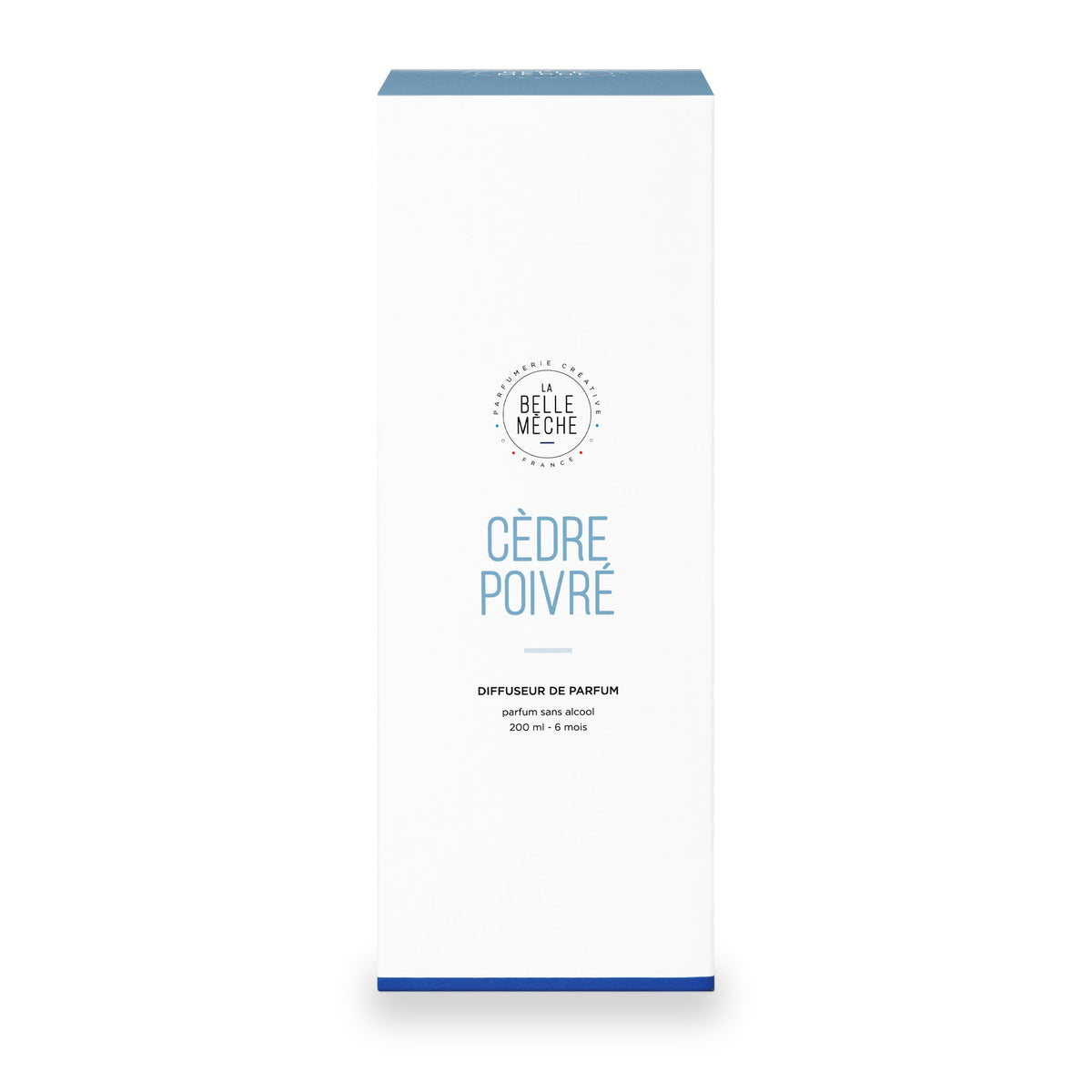 Cedarwood Reed Diffuser by La Belle Mèche, 200 ml glass jar, second view
