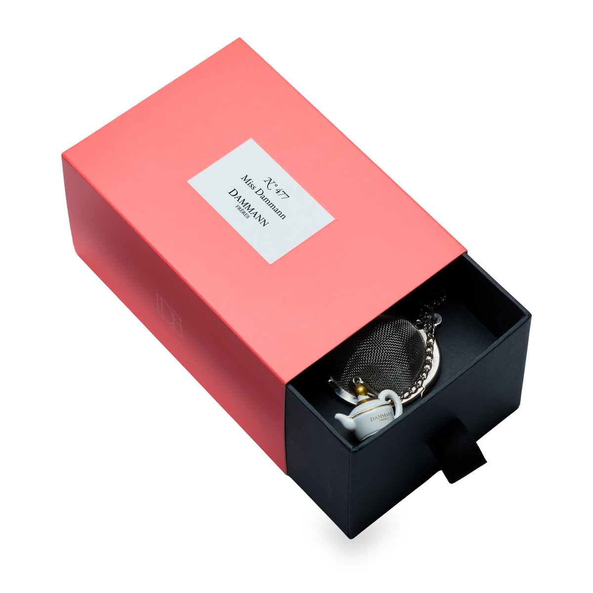N°477 Miss Dammann gift box by Dammann Frères, drawer half open