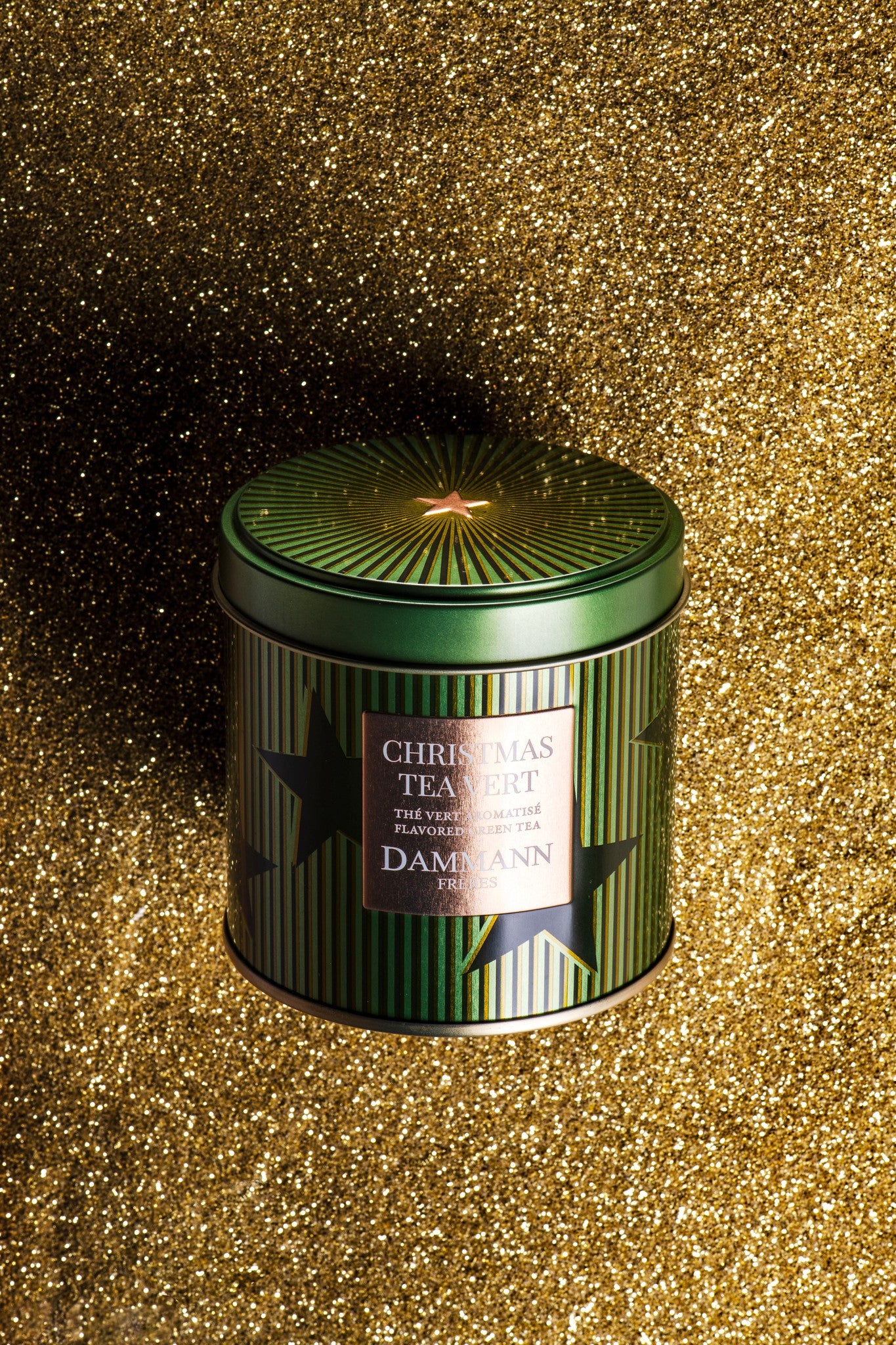 Boîte Christmas Tea Vert de Dammann Frères sur des paillettes dorées
