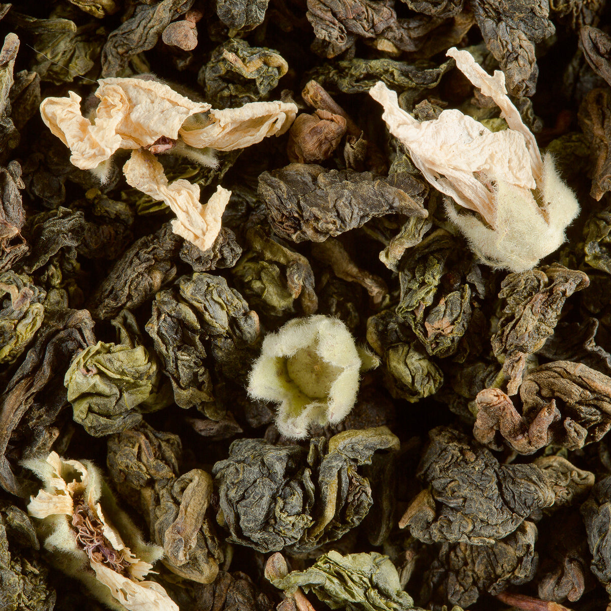 Close-up of Week-End À Paris loose-leaf tea by Dammann Frères
